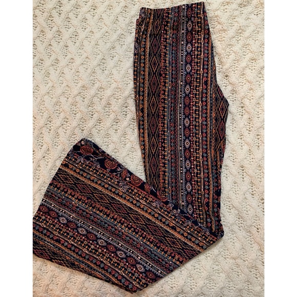 No Boundaries Pants - No boundaries flare pant